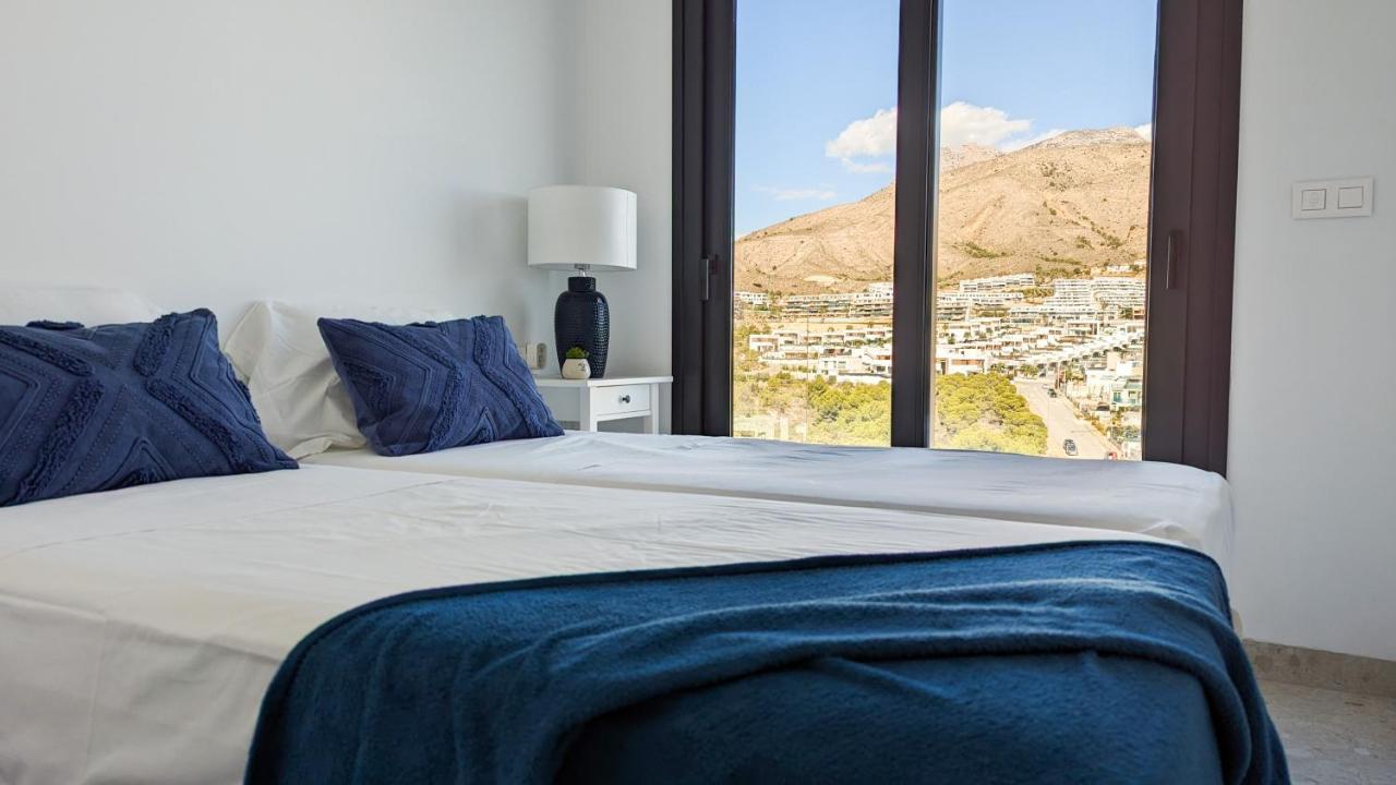 Апартаменты Panoramic Pool & Mountains House Финестрат Экстерьер фото